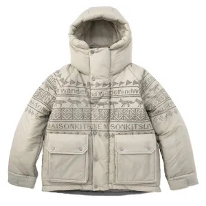 And Wander x Maison Kitsuné Veste isolante à bordure nordique Beige