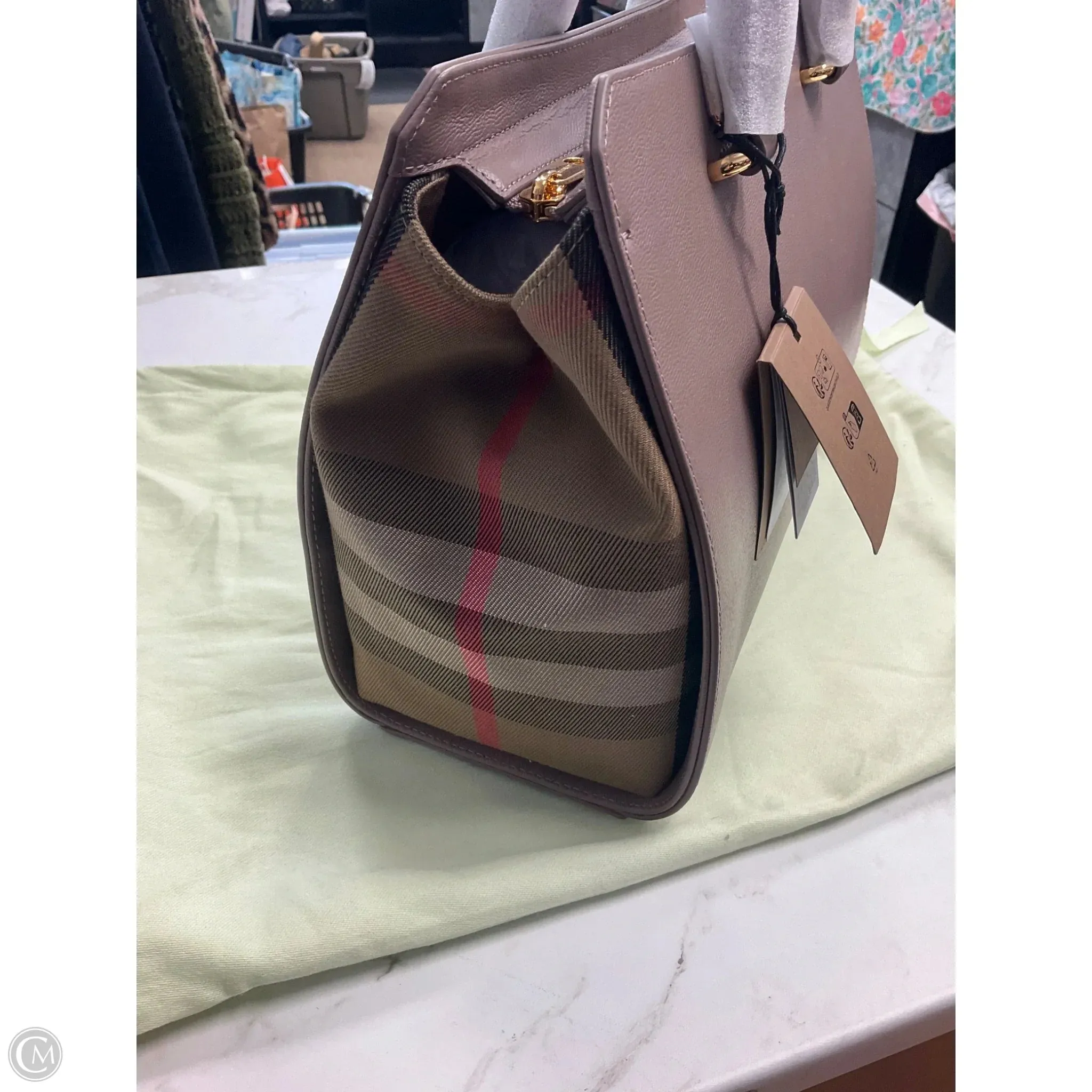Sac à main Burberry - Sac de luxe designer par Burberry, Taille : Grand