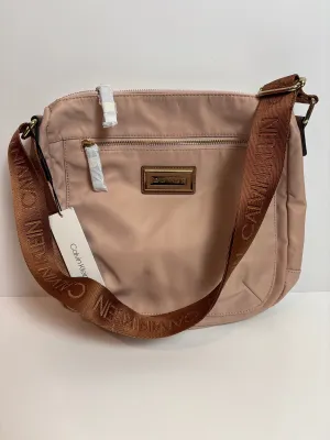 Sac bandoulière Calvin Klein par Calvin Klein, Taille : Grand