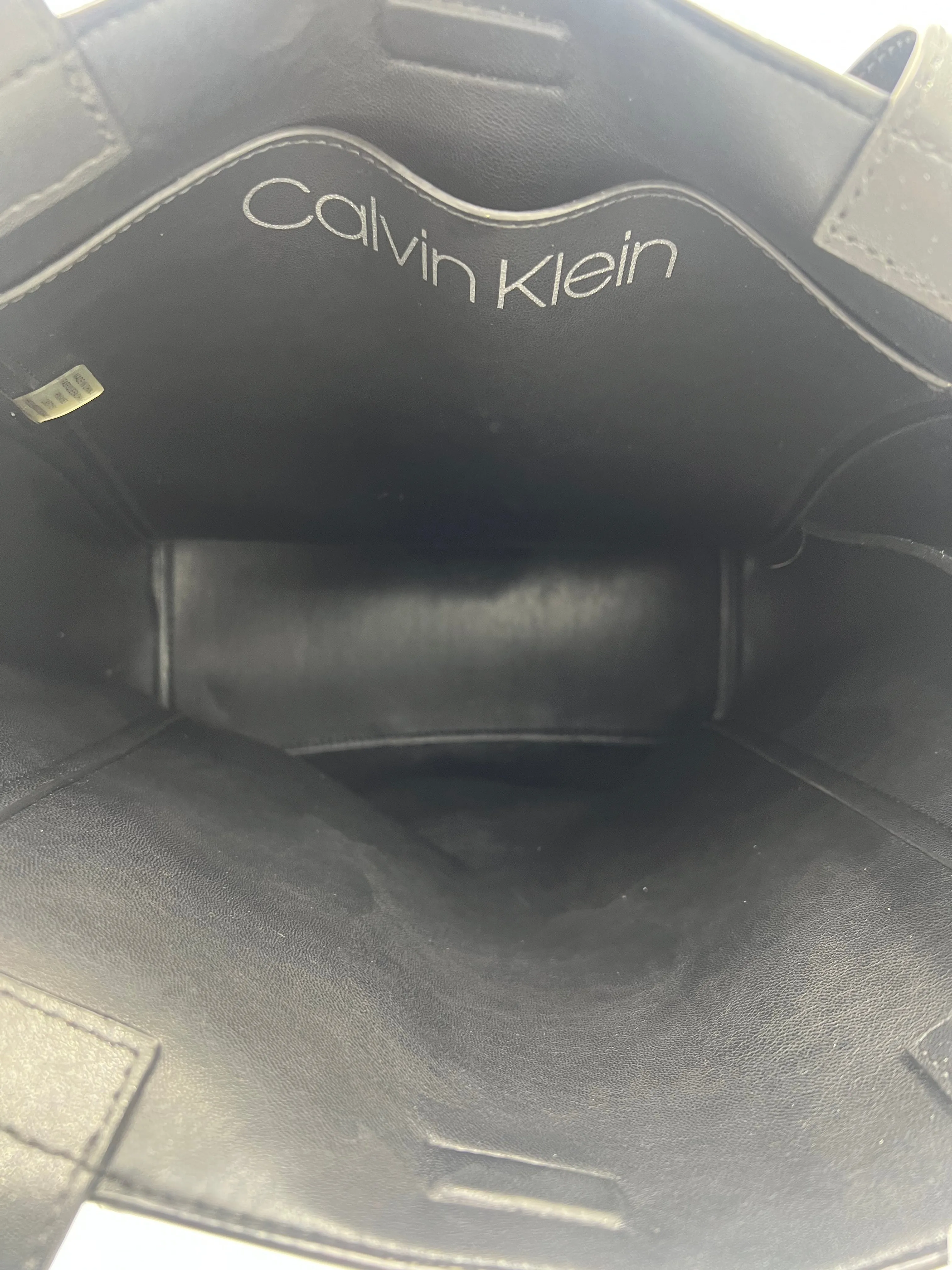 Nouveaux sacs à main Calvin Klein ! Sac à main / Tote par Calvin Klein