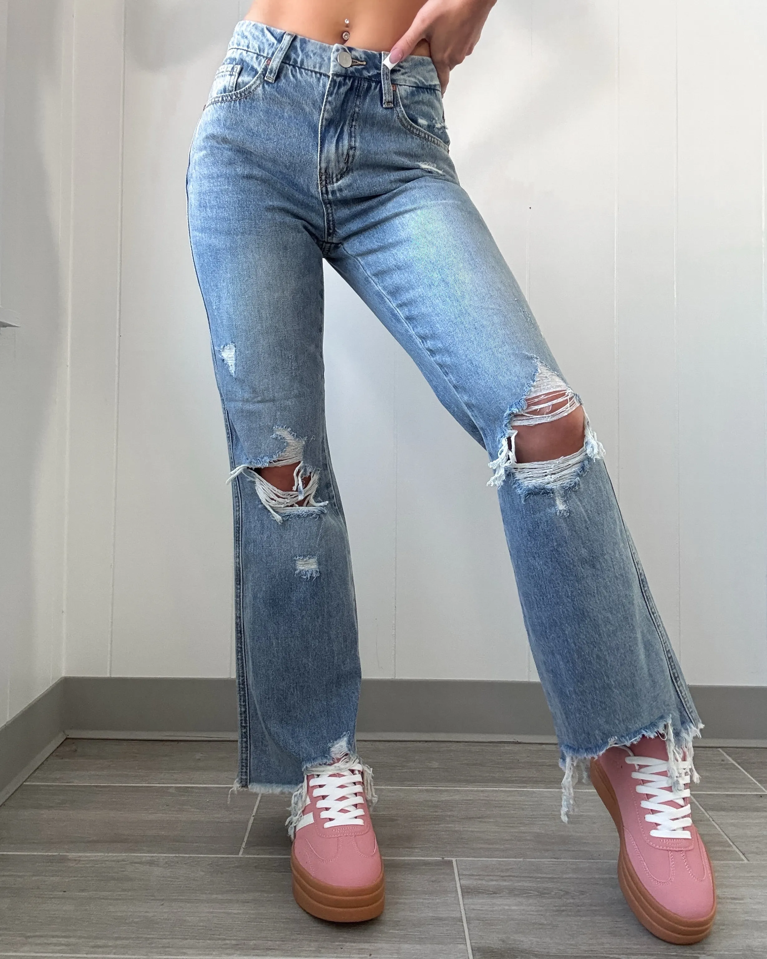 Carrie Jeans à Taille Moyenne Effilés - Lavage Clair