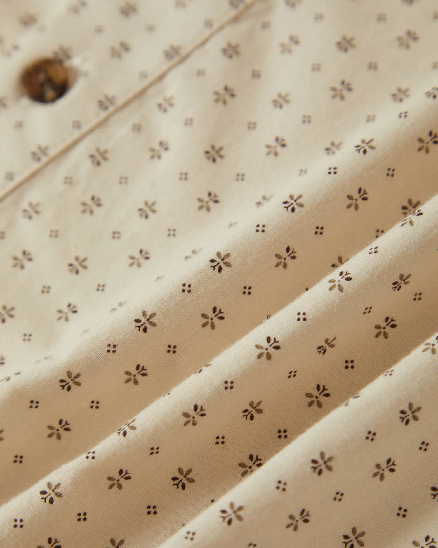 Chemise imprimée Charter en blanc cassé et micro floral