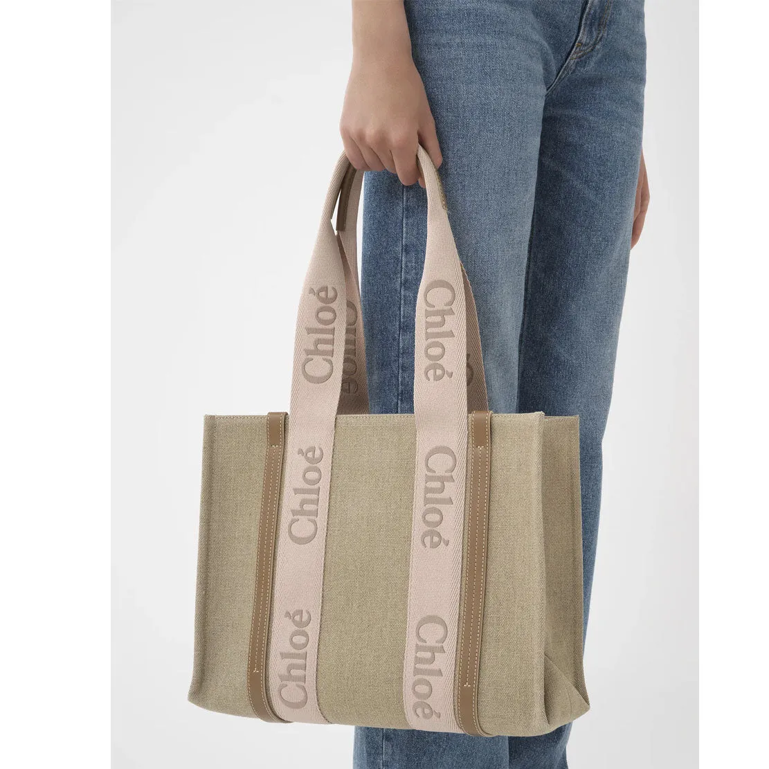 Chloé Sacs Woody Tote Medium Logo Brodé, Beige Rosé