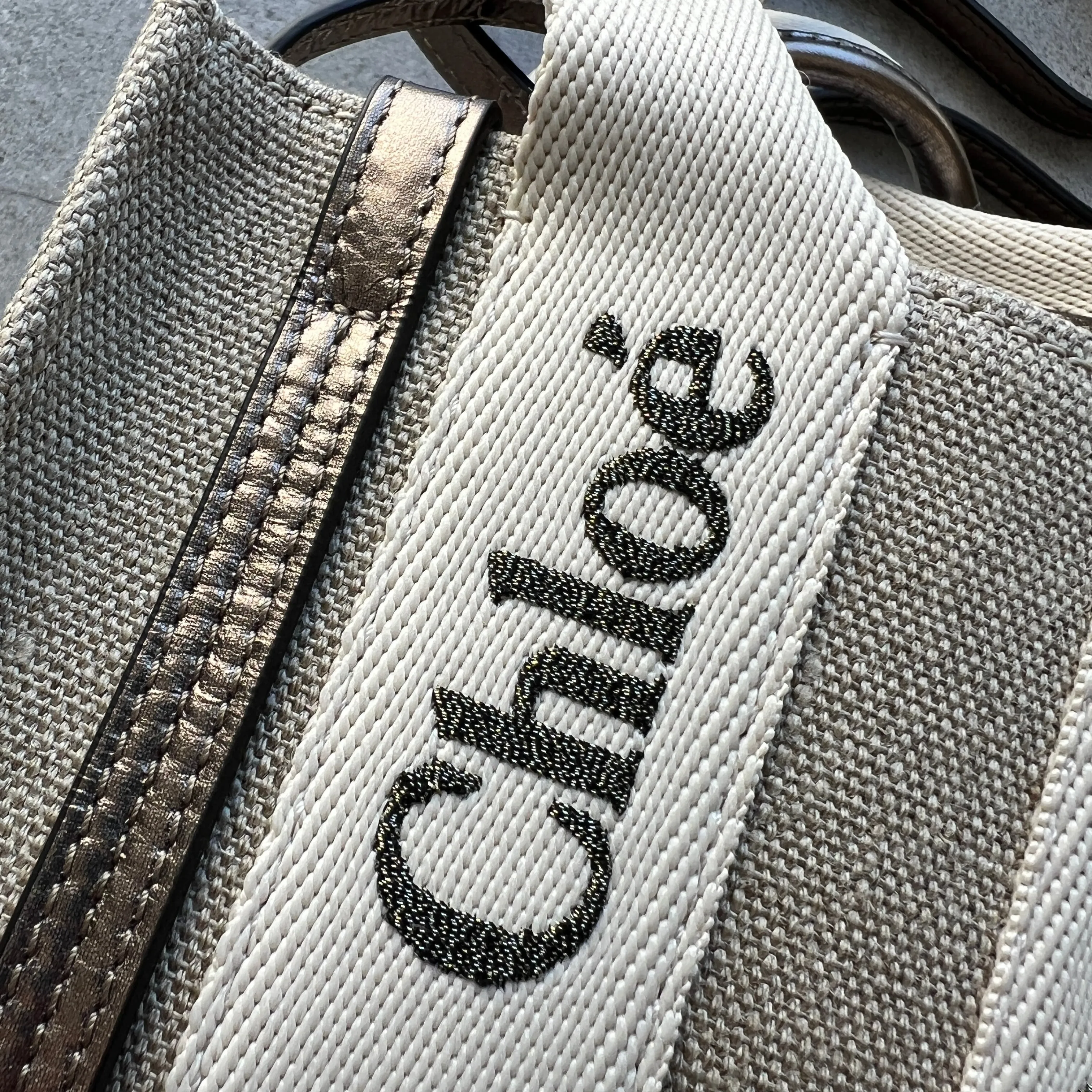 Chloé Sac Woody Tote Medium, Gris Métallisé