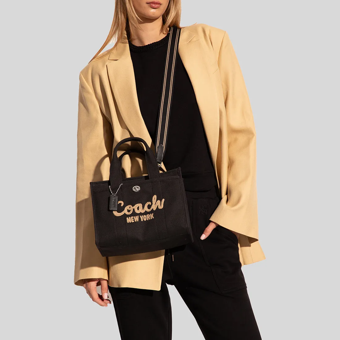 Sacs Coach COACH Cargo Tote 26 Noir CP164