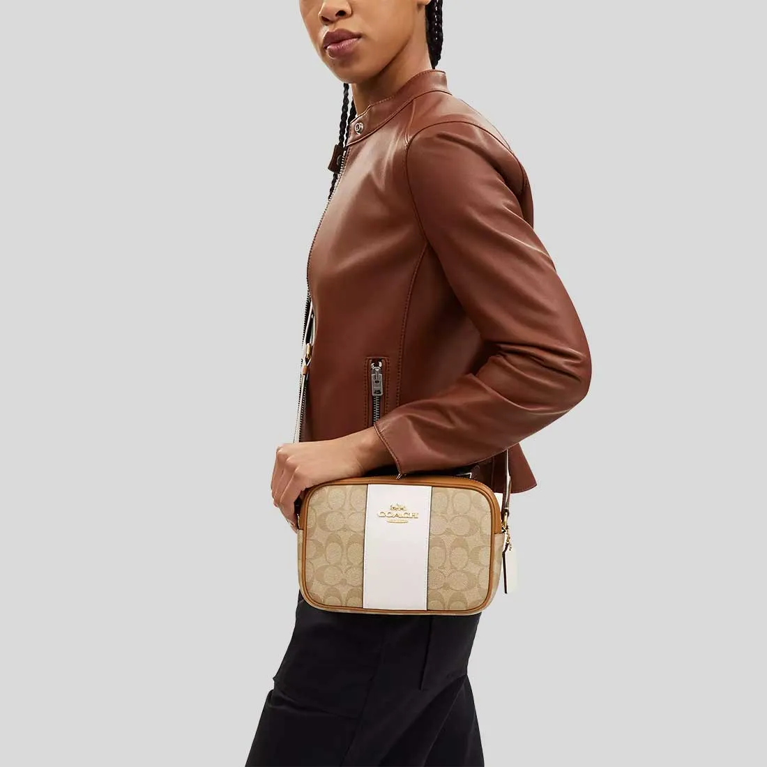 Sac à main COACH Jamie en toile signature avec rayures, couleur khaki clair/craie selle, modèle CT255