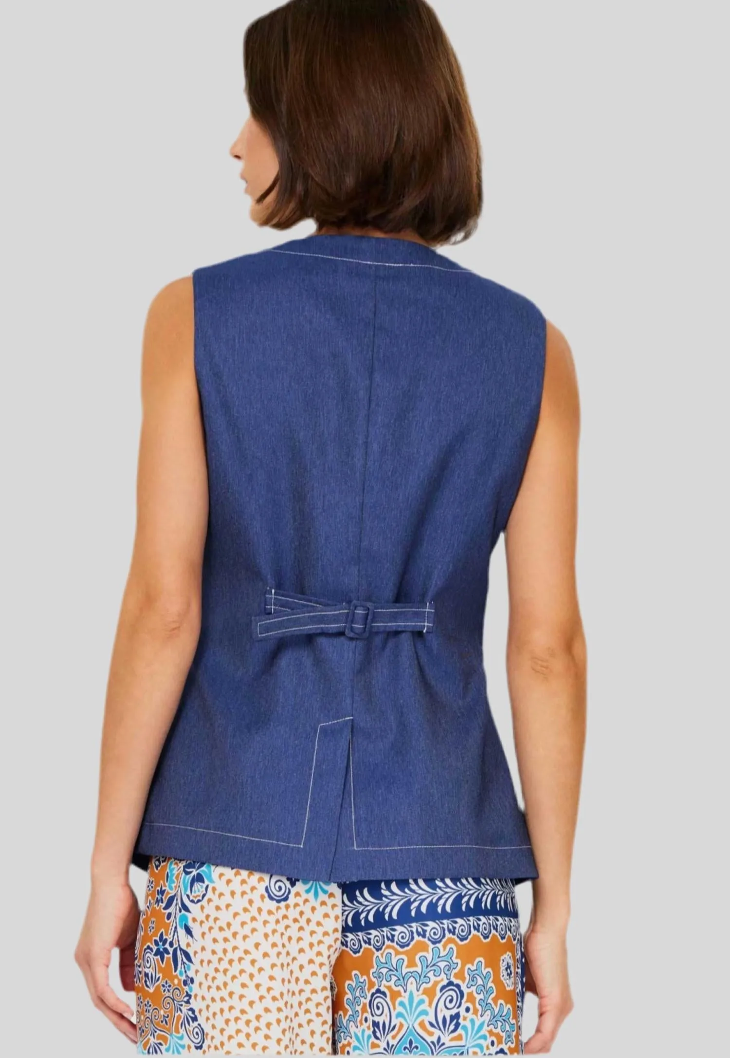 Gilet en denim à boutonnage devant en bleu