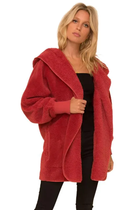 Cardigan à capuche avec poches, tricot pelucheux et devant ouvert Hem & Thread L2394