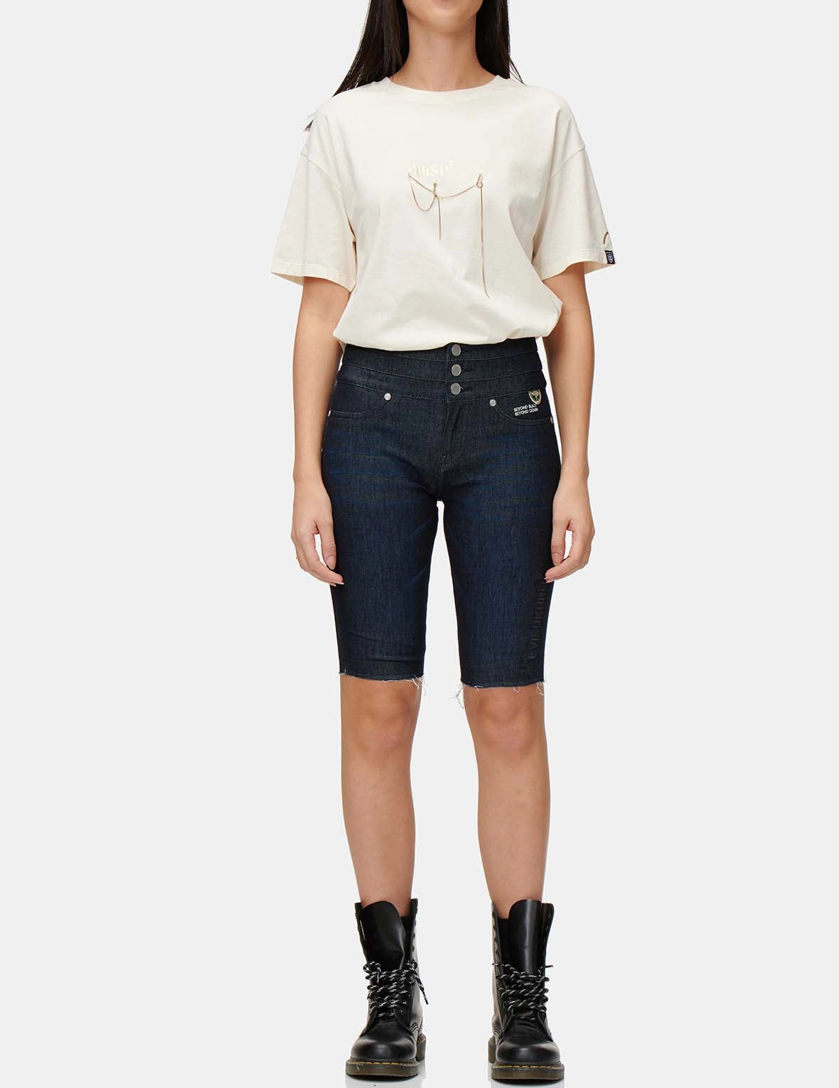 Bermuda en Denim Brodé Kamon