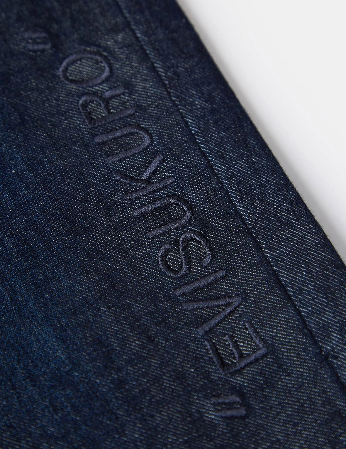 Bermuda en Denim Brodé Kamon