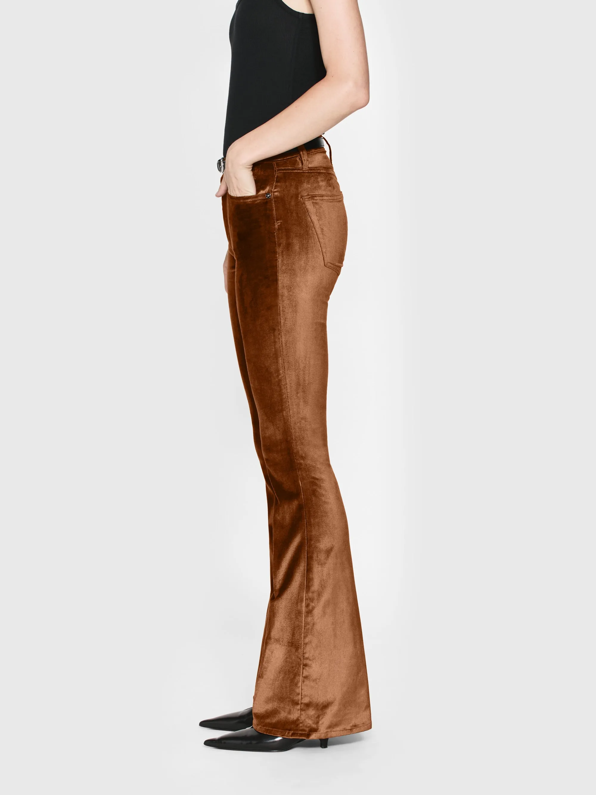 Le High Flare Velvet -- Velours Bronze