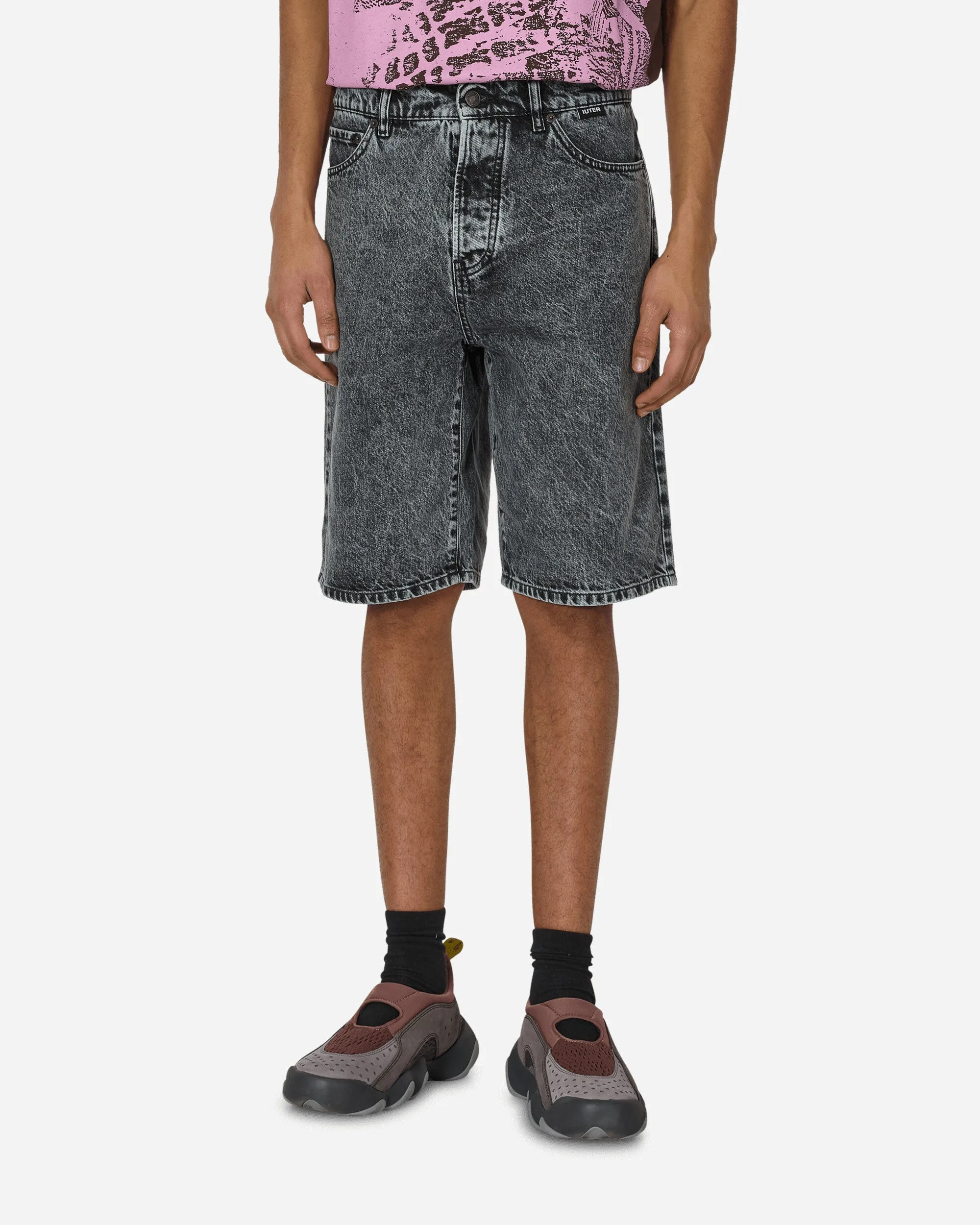 Short en jean délavé gris
