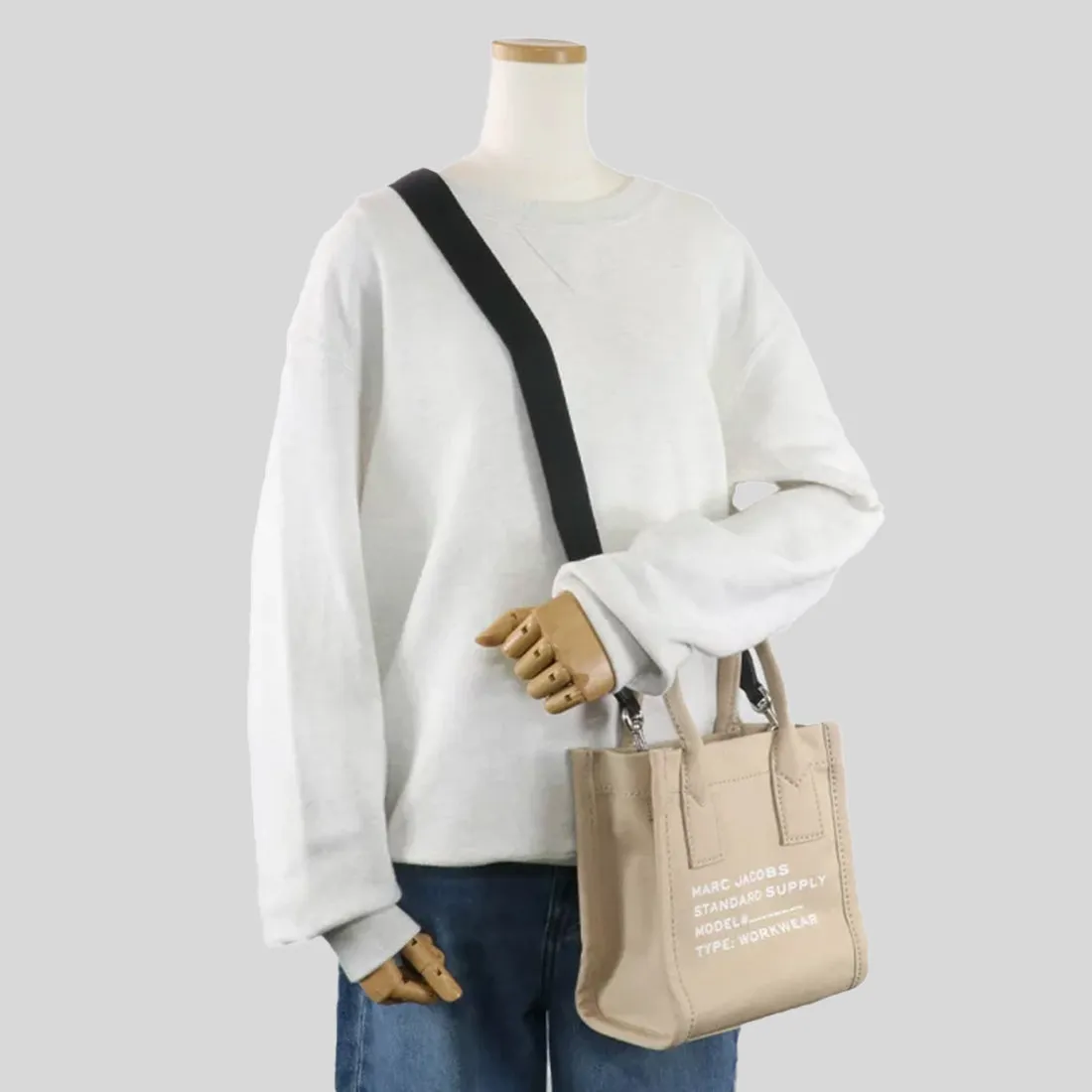 Marc Jacobs Sacs MARC JACOBS Toile Standard Supply Petit Cabas Beige 4S4HCR003H02