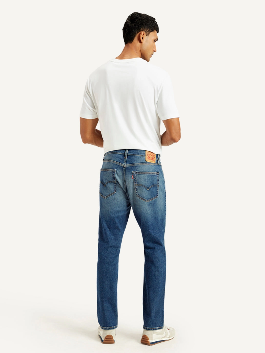 Men's 541 Blue Tapered Fit Mid Rise Jeans