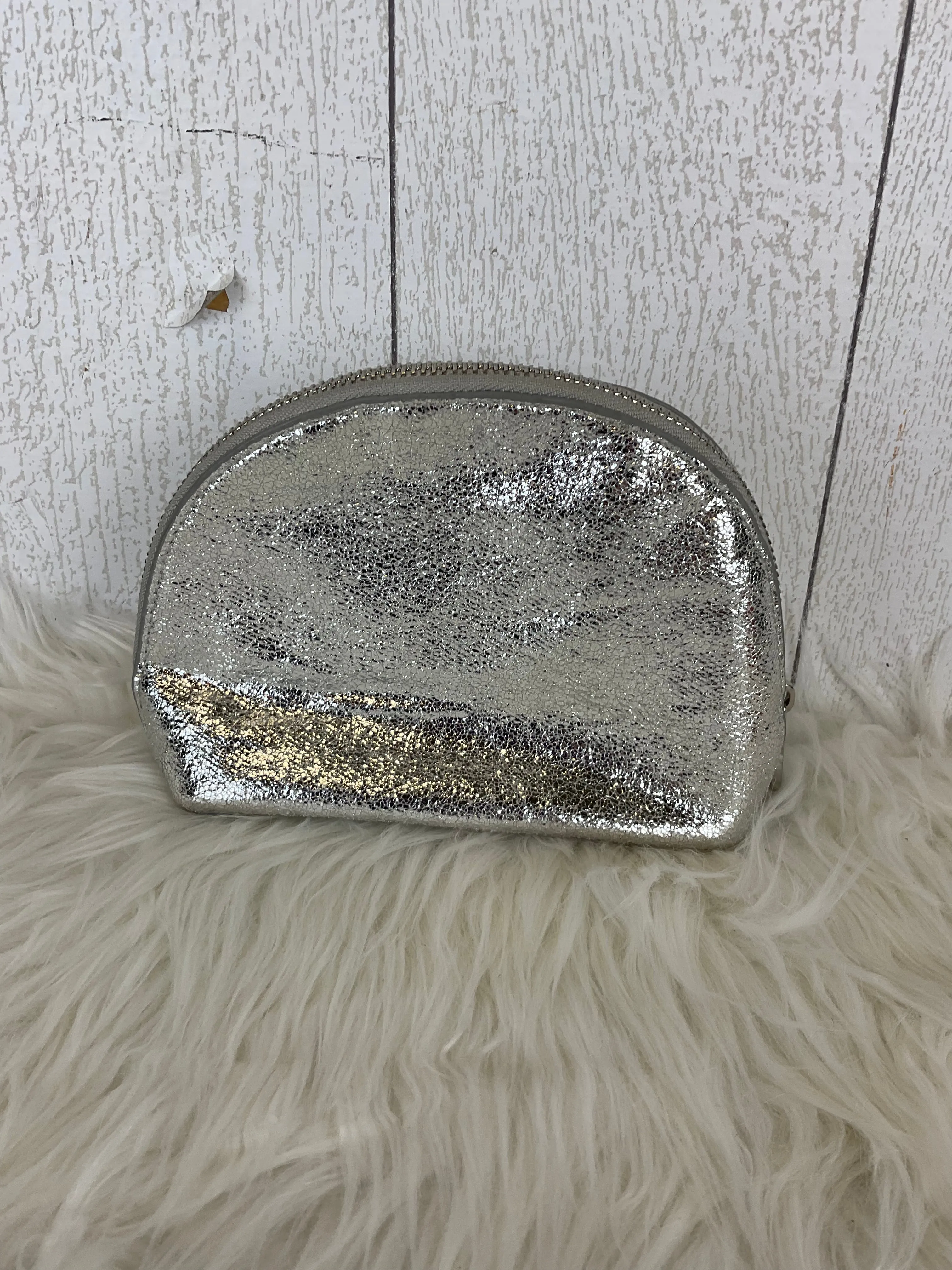Trousse de maquillage Michael Kors, créée par le designer Michael Kors, taille petite