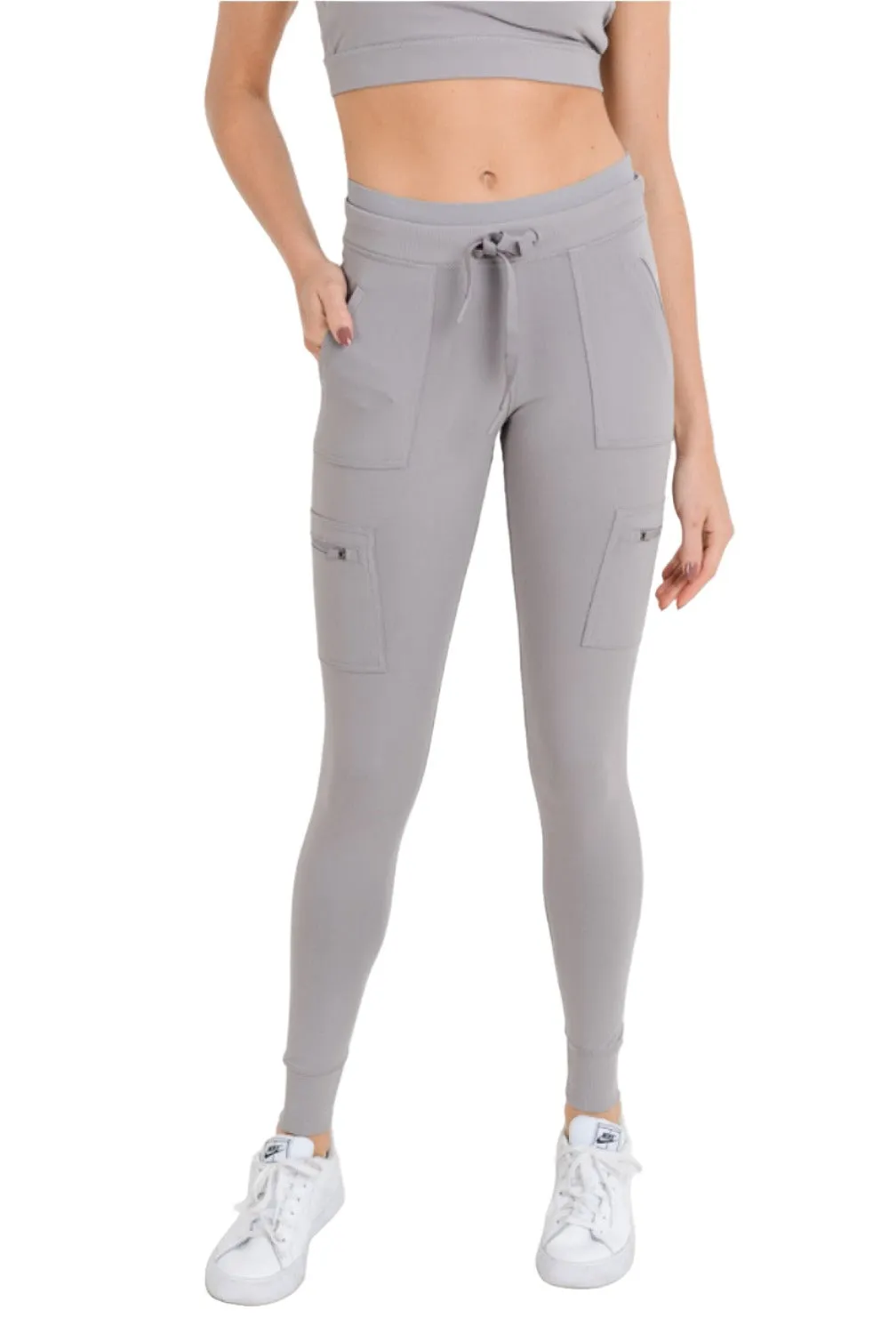 Pantalon cargo ajusté Mono B AP1748 et Plus