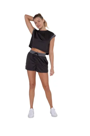 Short de piste micro-perforé Mono B avec ourlet latéral fendu AP-B0386