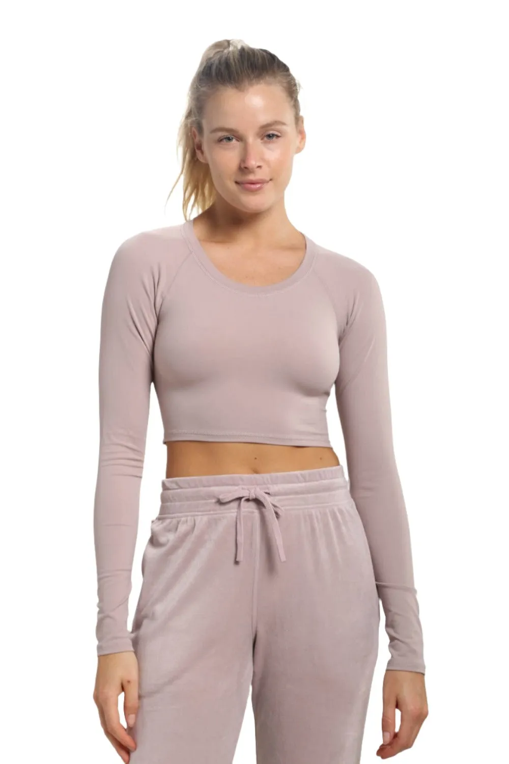 Mono B Newport Crop Top Manches Longues avec Découpes Dos AT-A0840