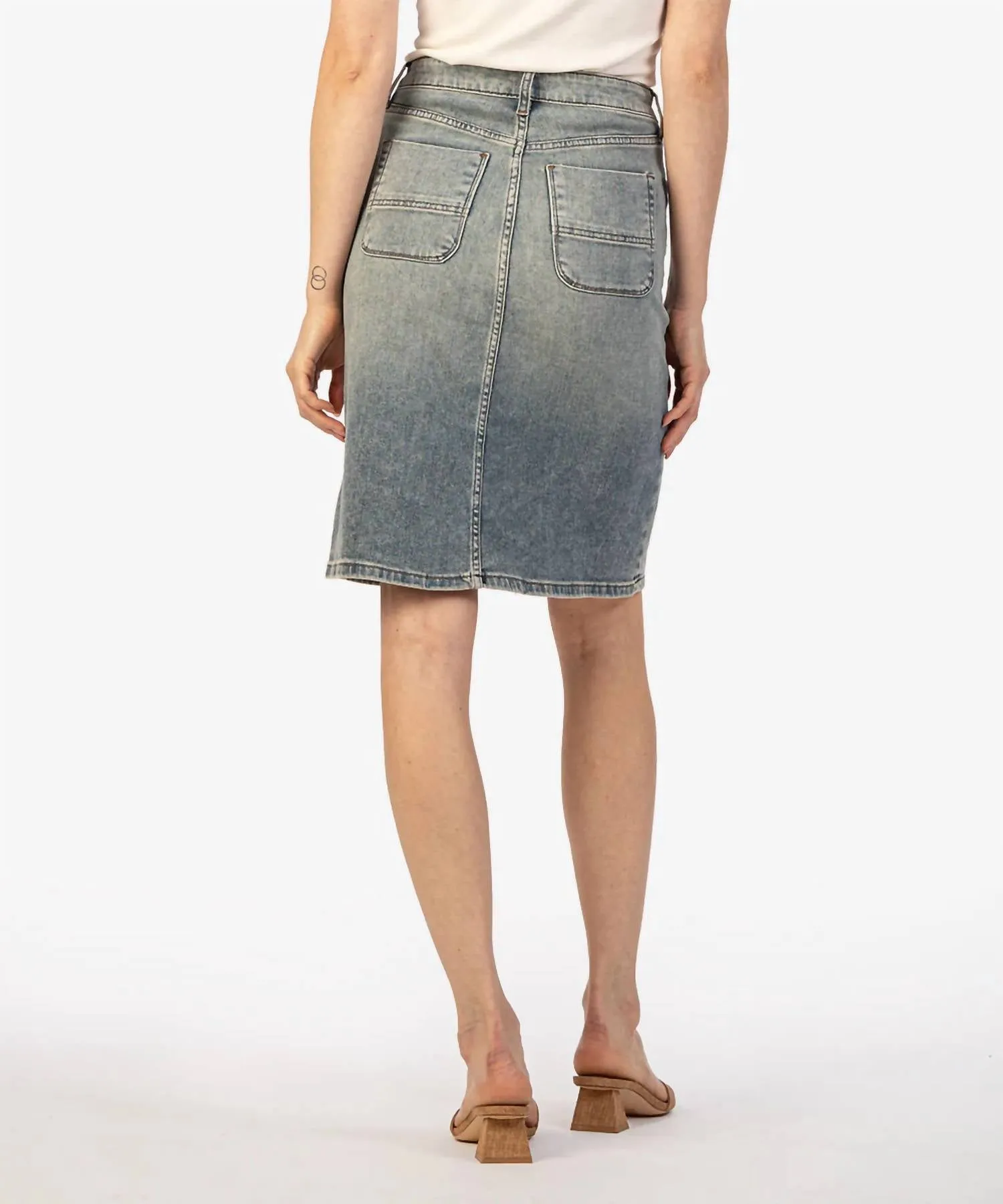 Jupe en jean à boutons devant en 89% coton, 10% polyester, 1% élasthanne