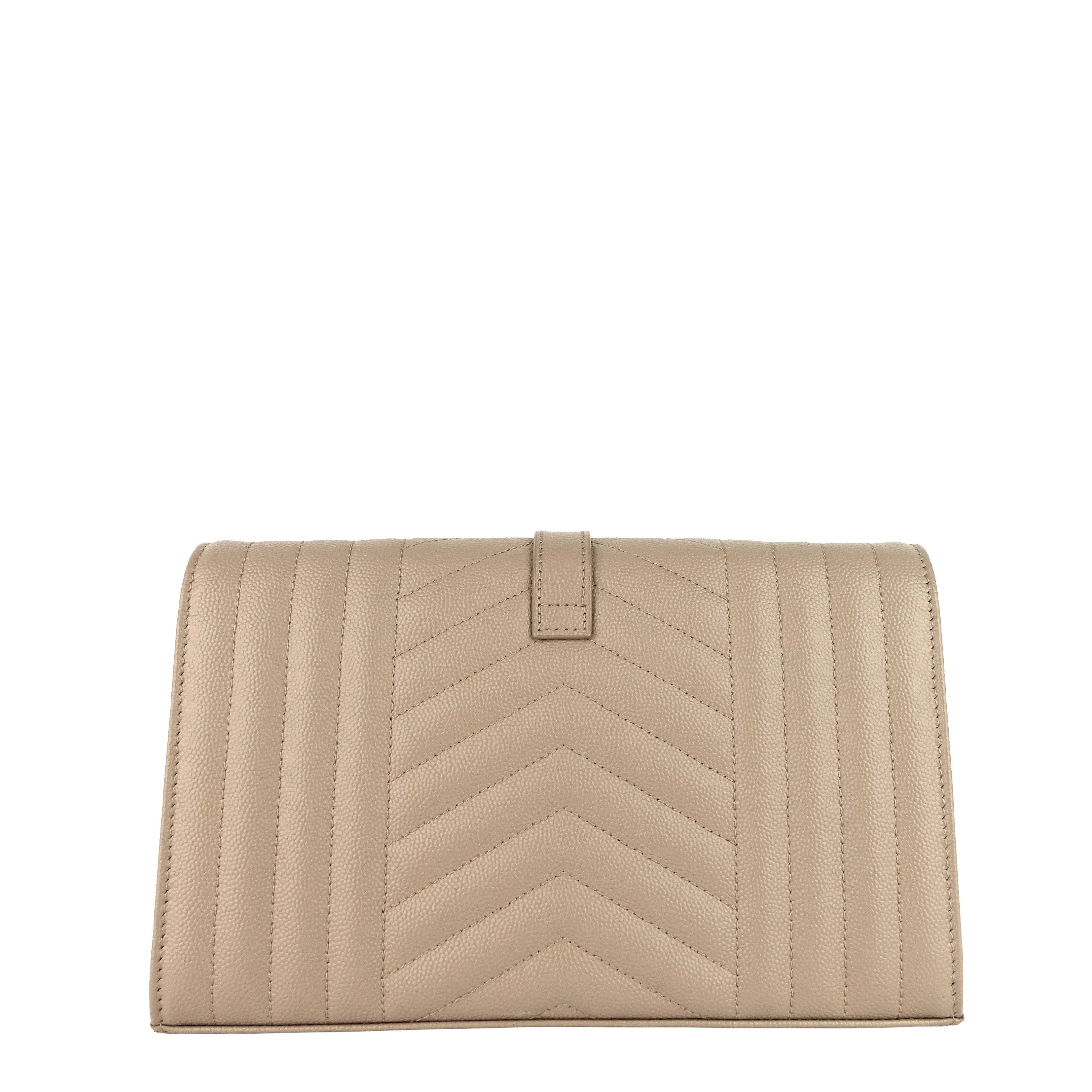 Sac portefeuille à chaîne Saint Laurent en grain de poudre matelassé enveloppe