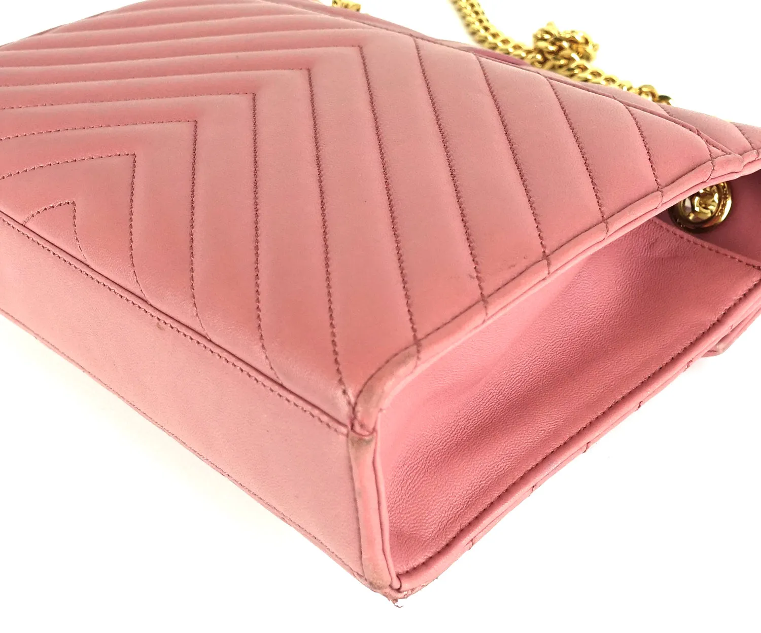Sac Saint Laurent Matelassé Chevron en Cuir Classique Monogramme Taille Moyenne