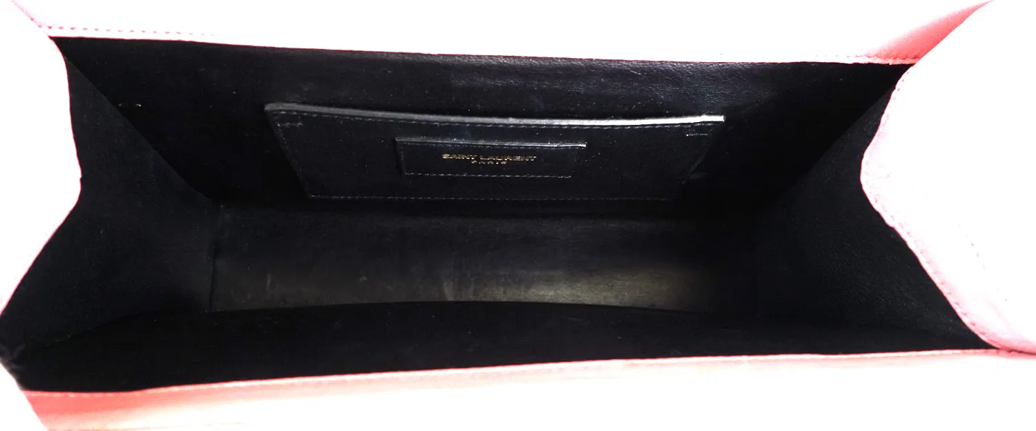 Sac Saint Laurent Matelassé Chevron en Cuir Classique Monogramme Taille Moyenne
