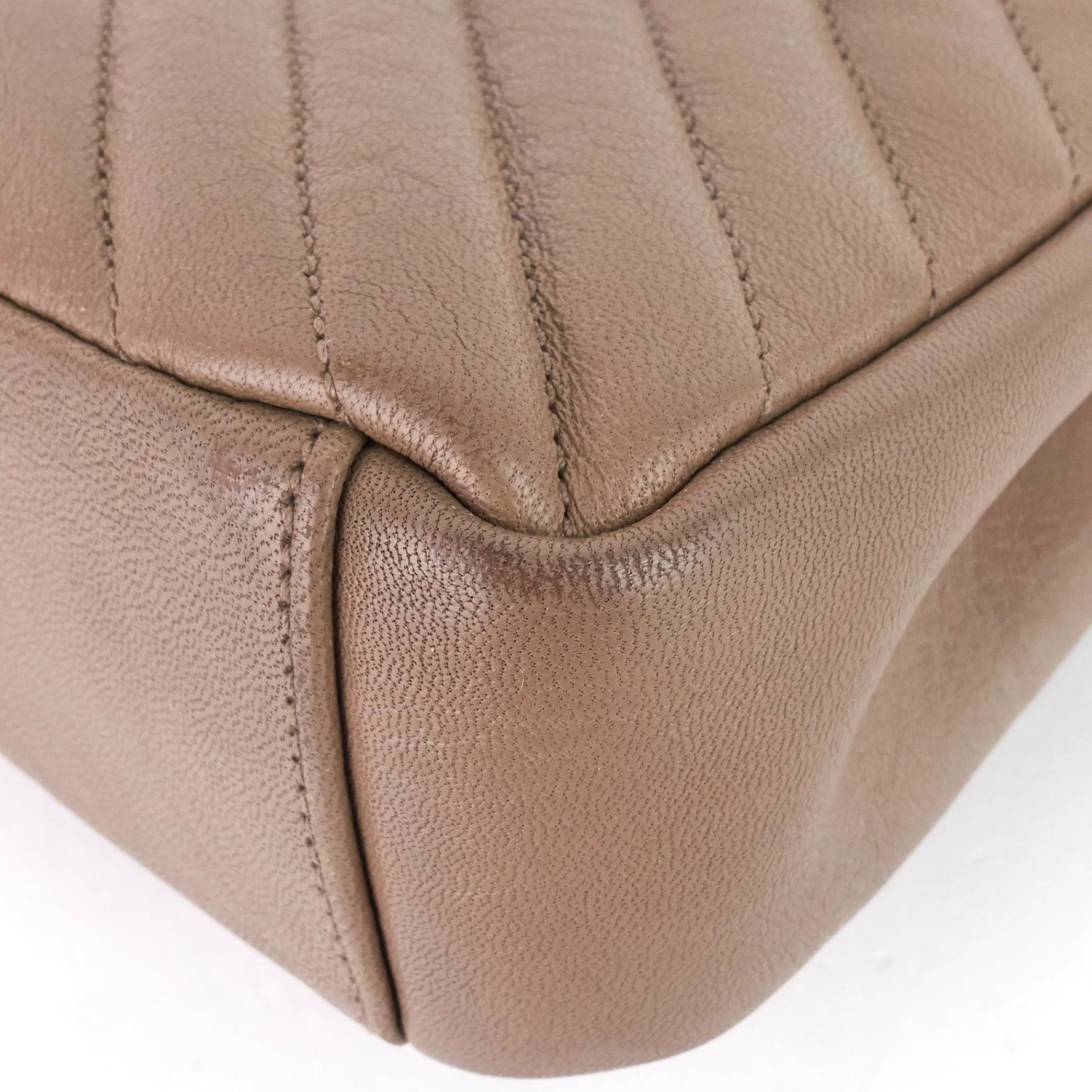 Sac Saint Laurent Monogram Collège Medium en veau matelassé