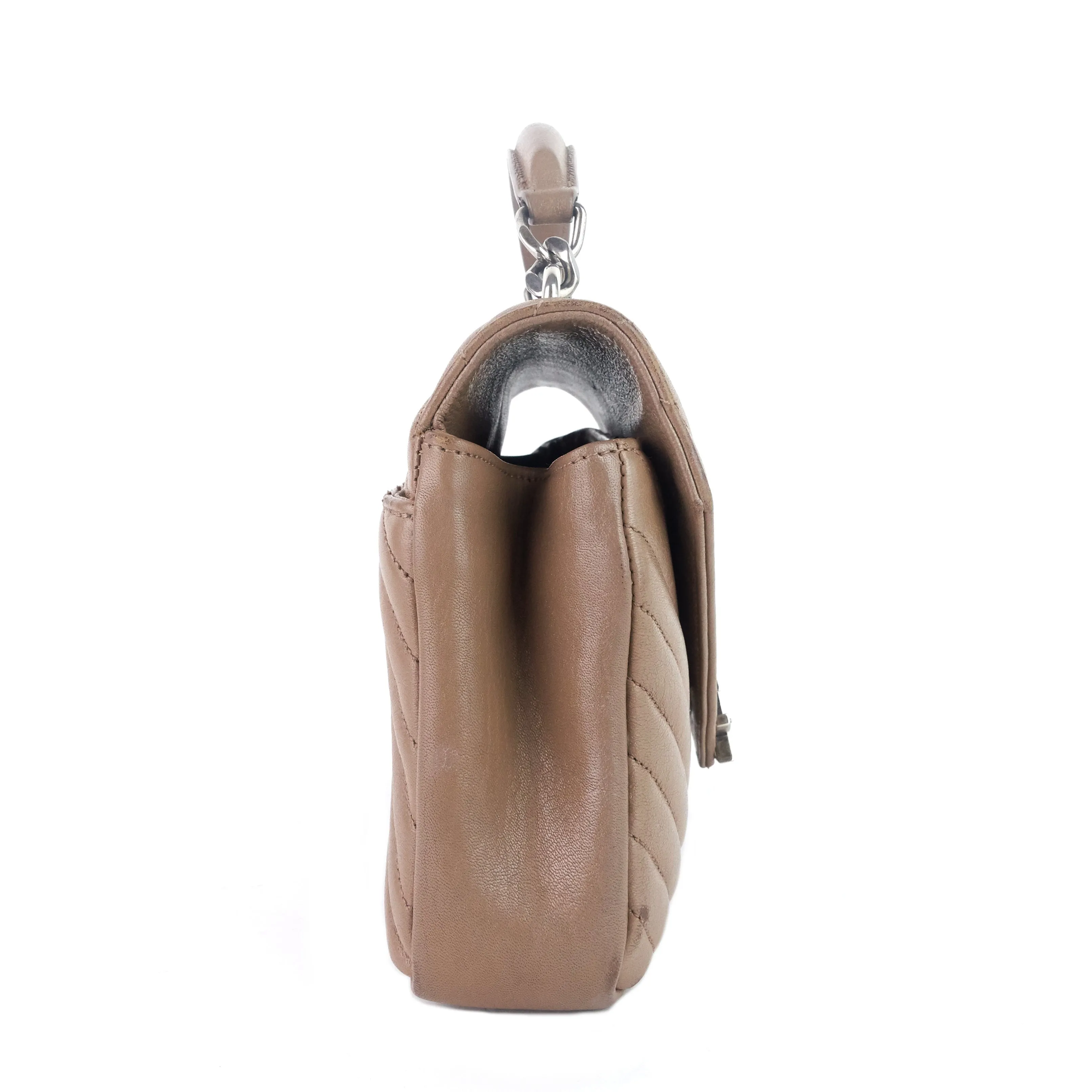 Sac Saint Laurent Monogram Collège Medium en veau matelassé