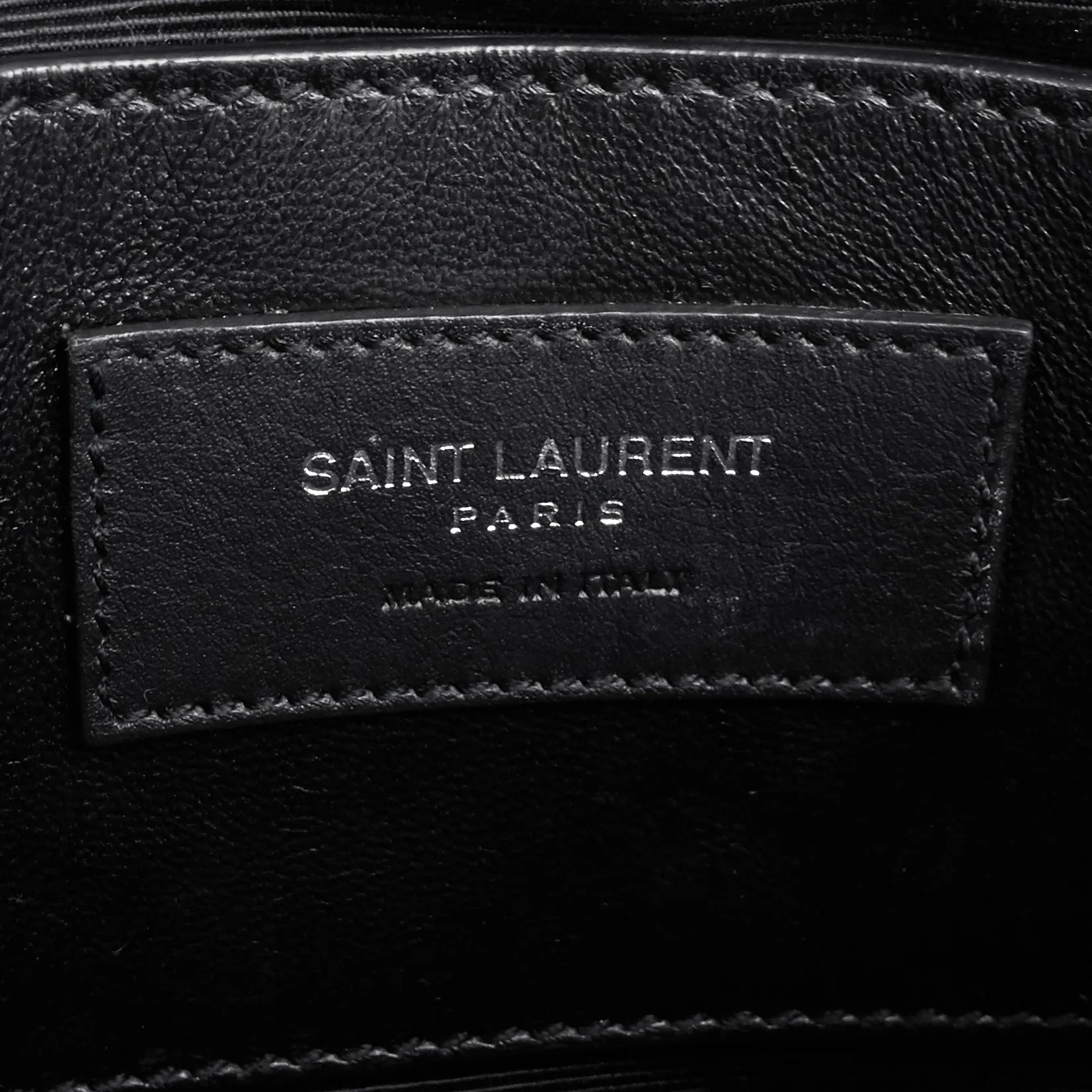 Sac Saint Laurent Monogram Collège Medium en veau matelassé