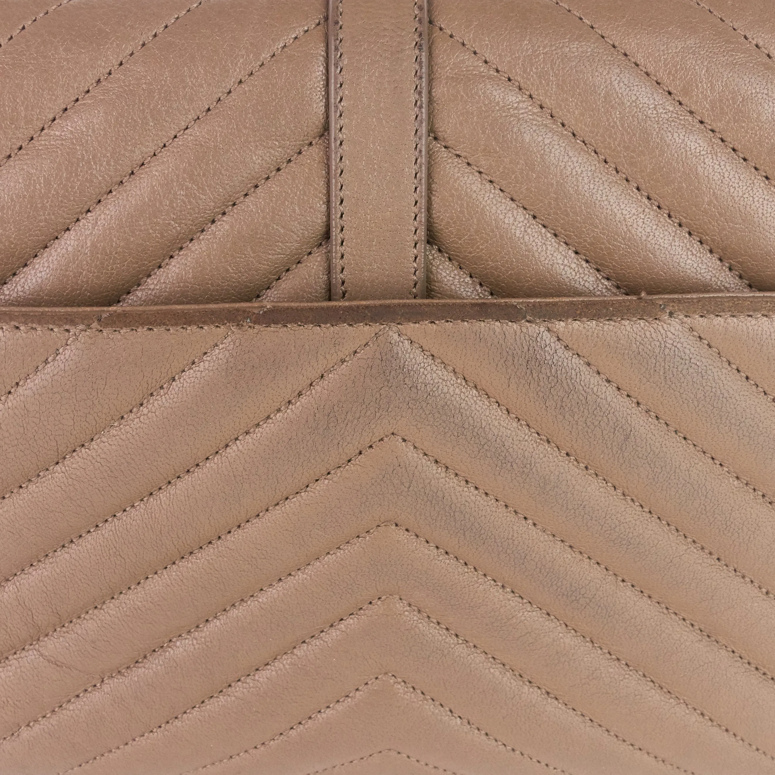 Sac Saint Laurent Monogram Collège Medium en veau matelassé