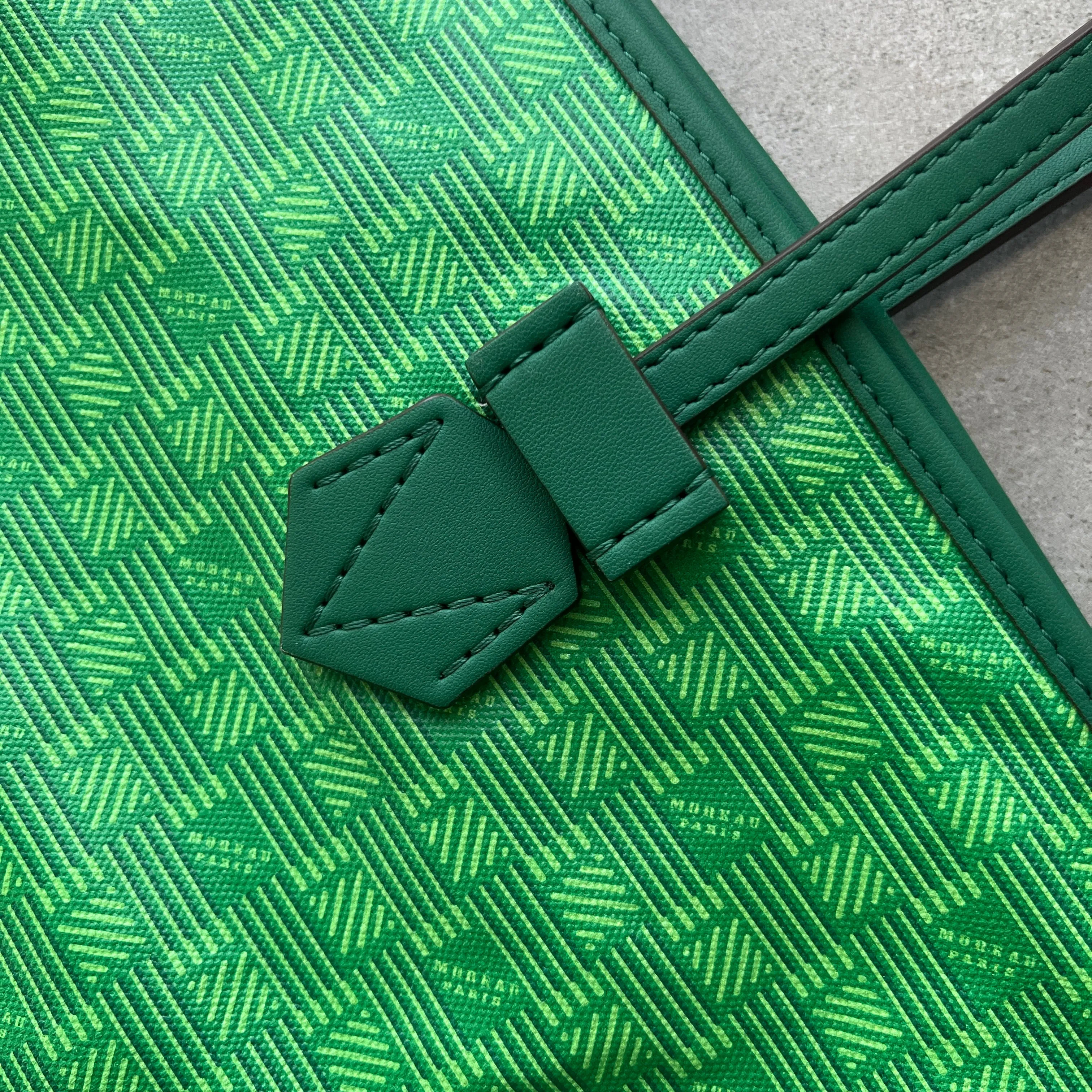 Sac Saint Tropez Zip Tote MM, Vert Moreau