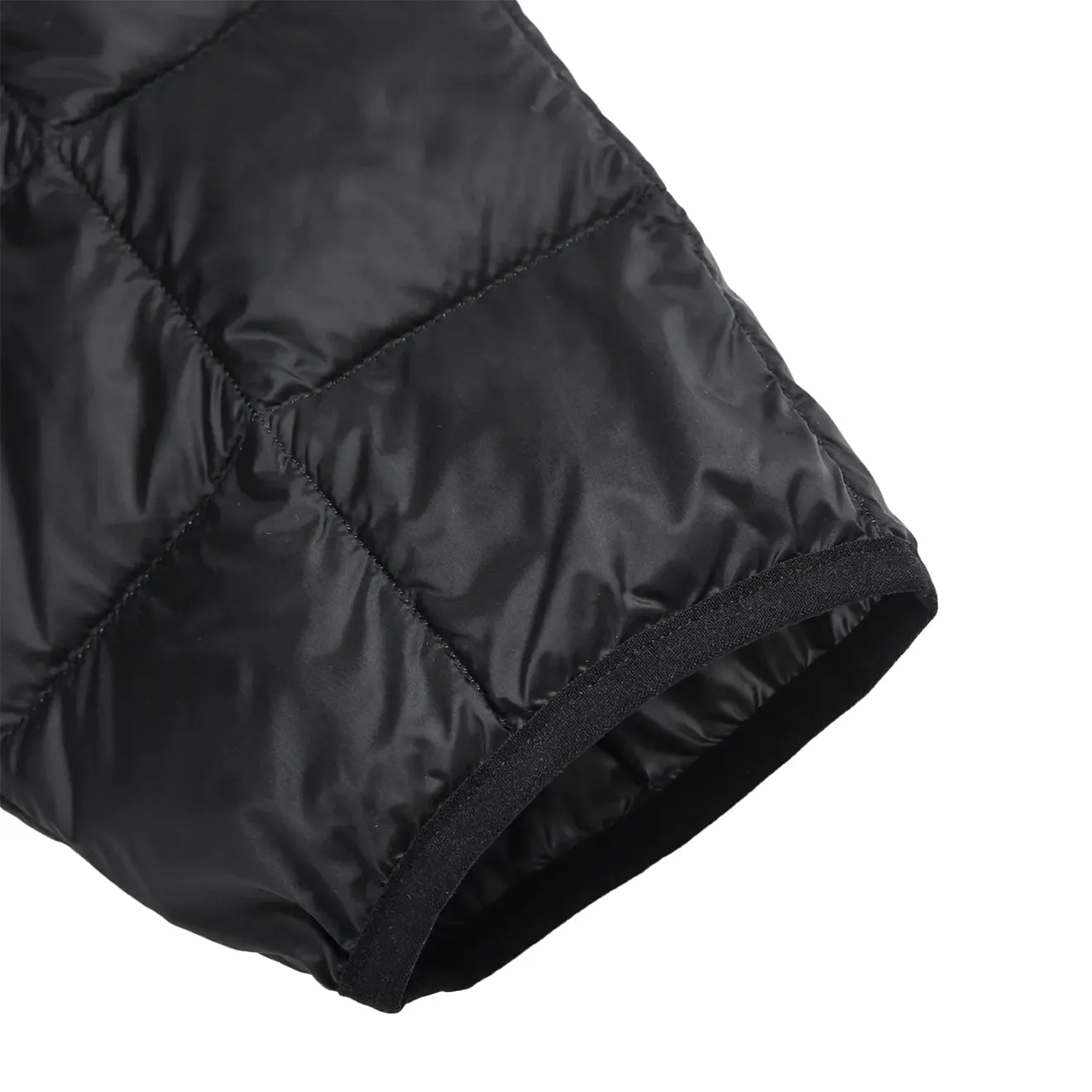 Veste Taion à col en V avec boutonnage noir