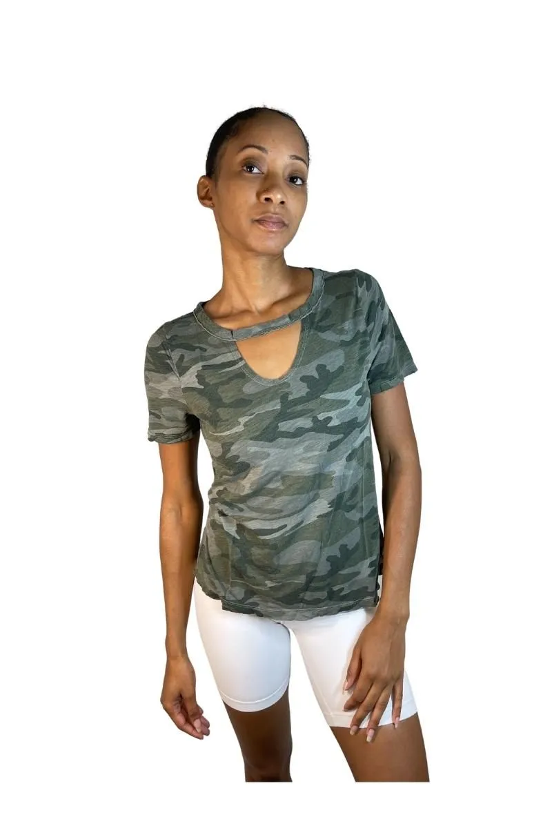 TLA T-shirt à encolure en trou de serrure - 2 couleurs