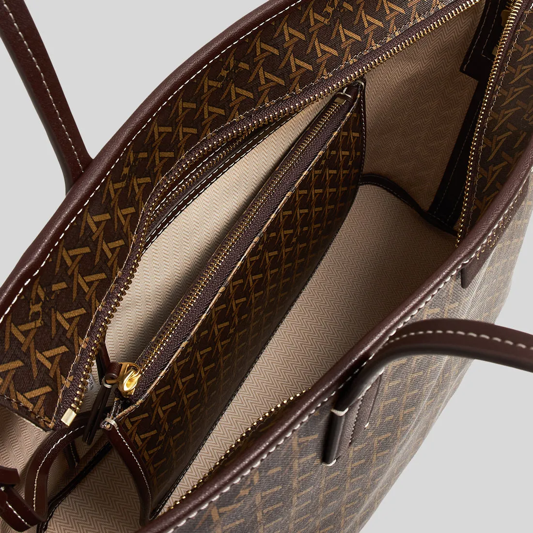 Tory Burch Sacs TORY BURCH Petit Tote Ever Ready à Fermeture Éclair Noyer 147748