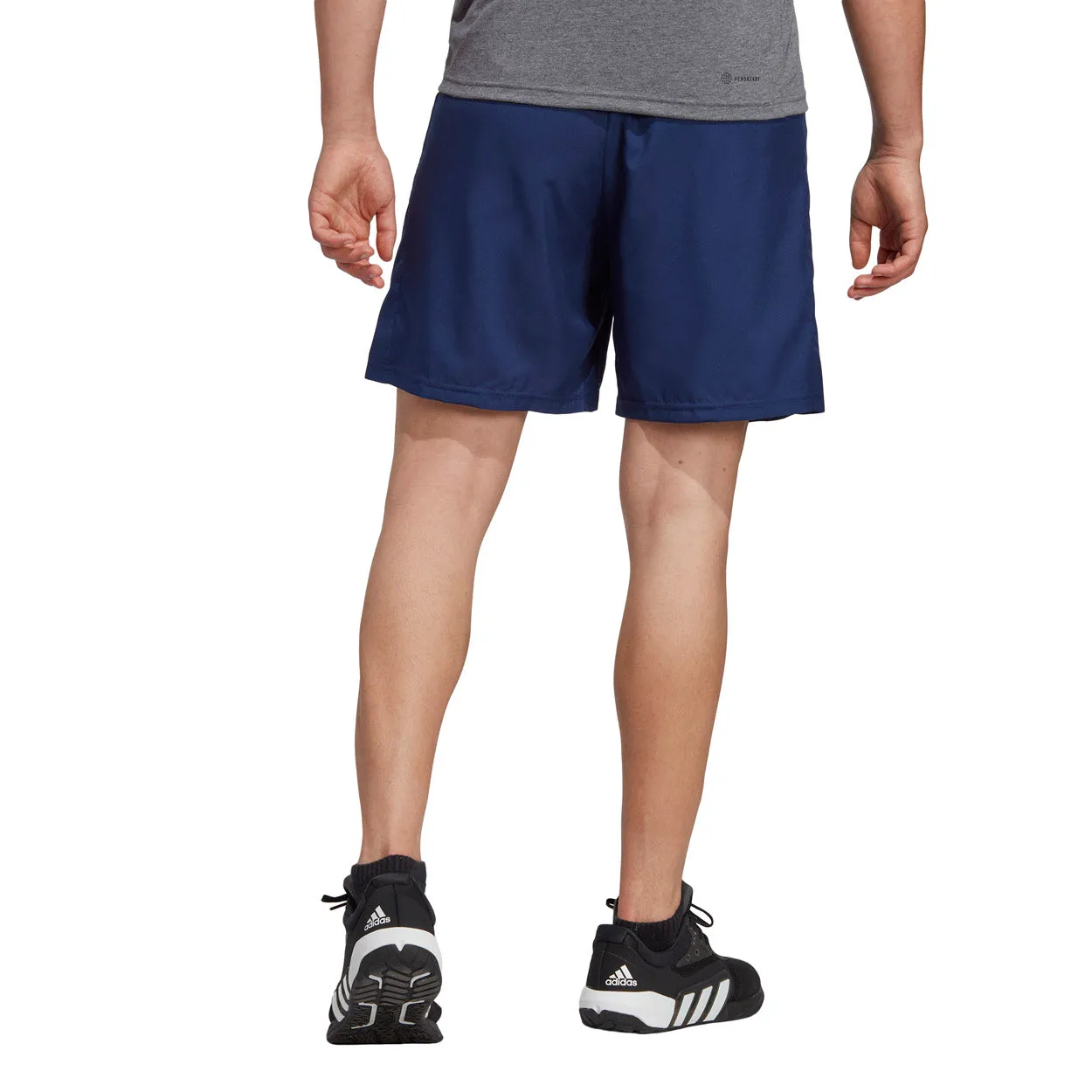 Short d'entraînement Essentials en tissu tissé