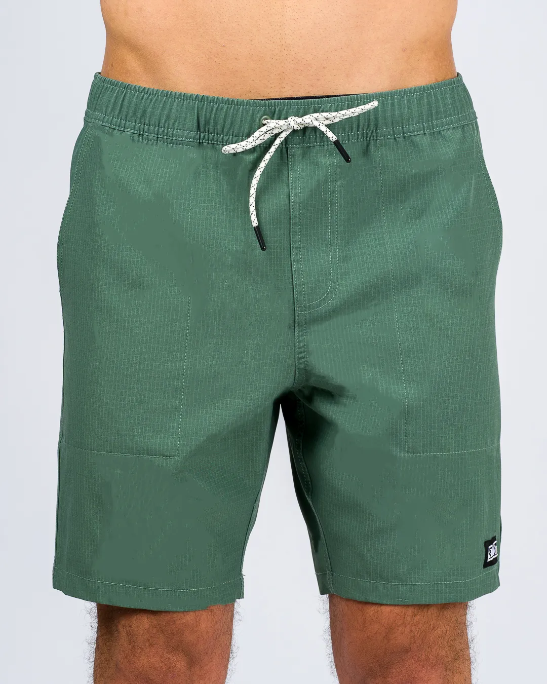 Short élastique Traveler 18