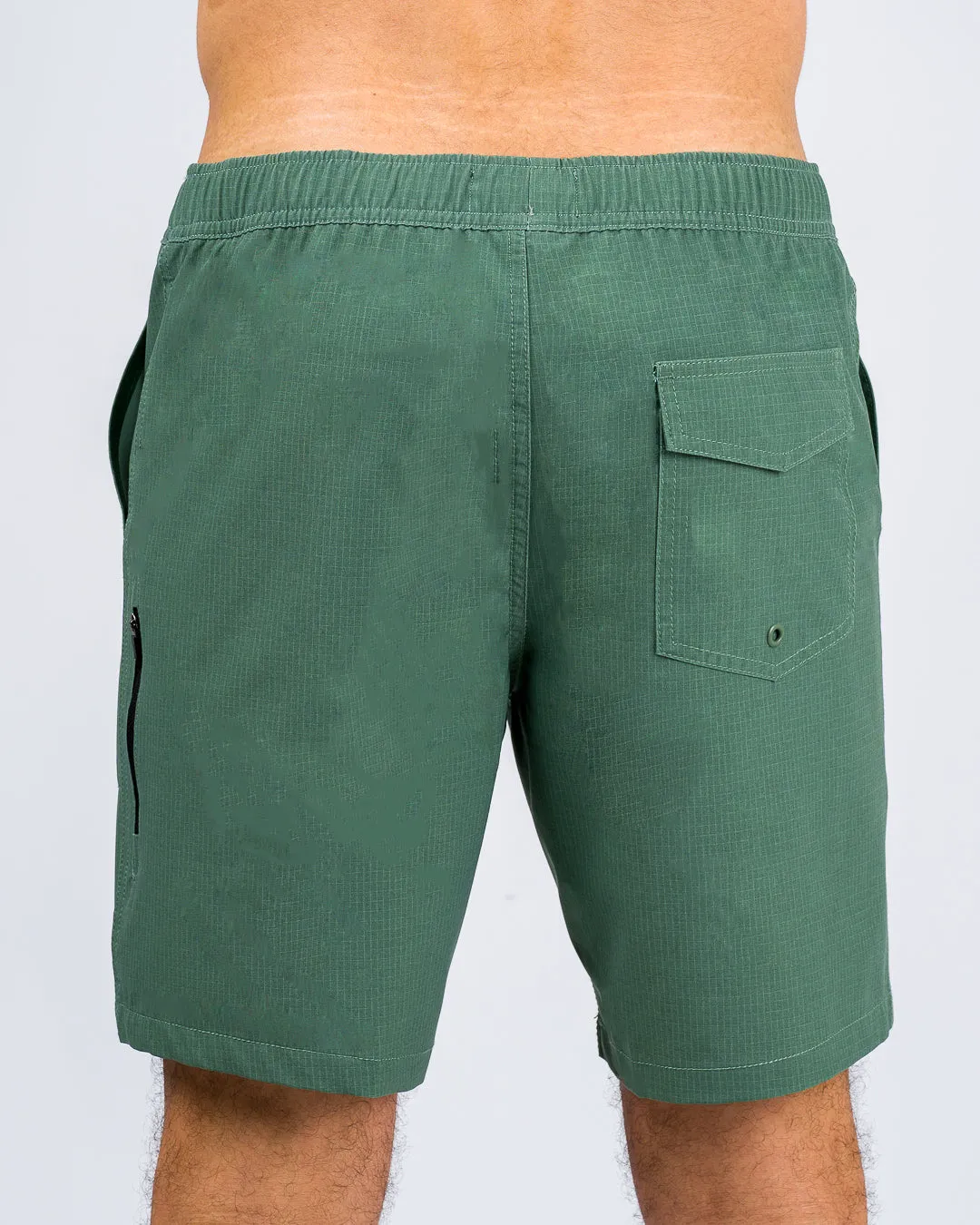Short élastique Traveler 18