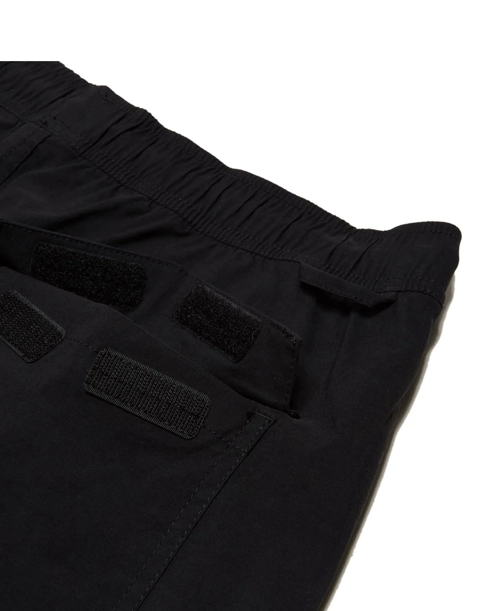 Voyage Short 18