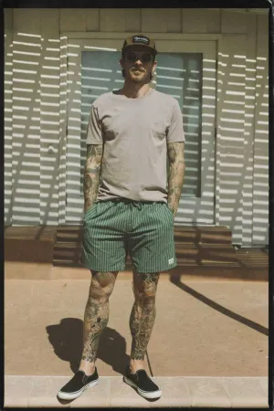 Voyage Short 18