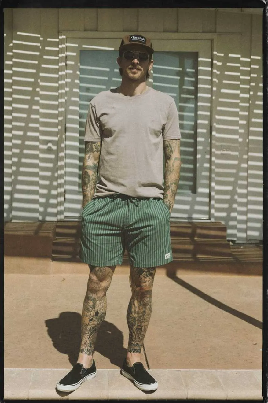 Voyage Short 18