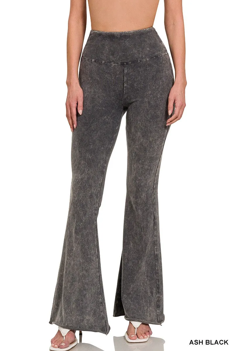 Zenana Pantalon Boot Cut à Taille Haute Effet Délavé avec Ourlet Brut CPW-3197D4 Noir Cendré